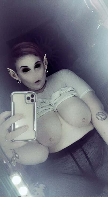 Thebrattylilkitten  nude leaked OnlyFans photo