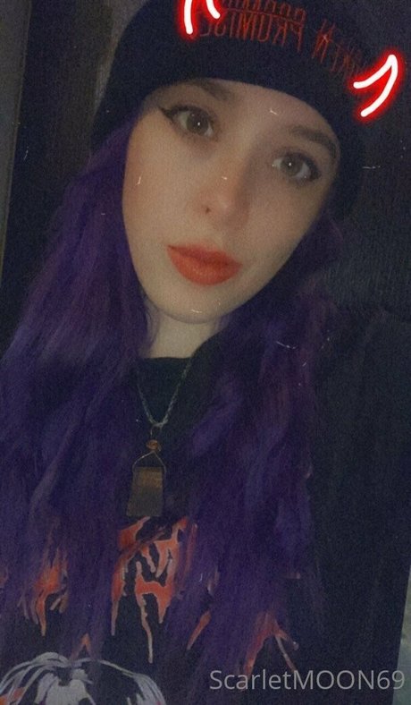 Scarlet Moon