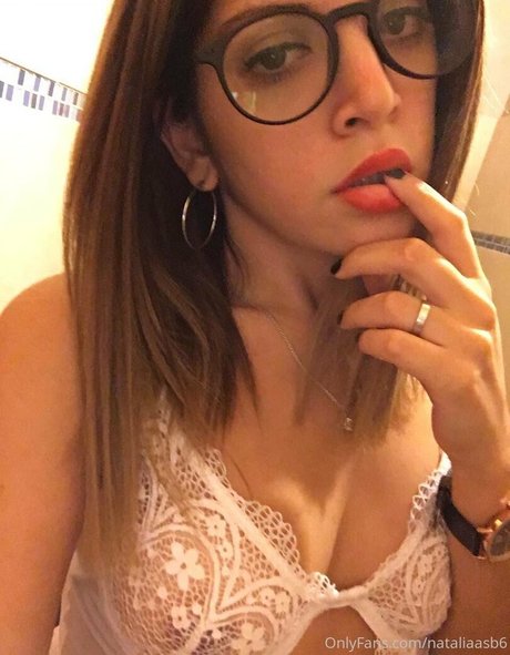 Hornylatina26