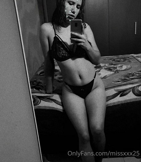 Missxxx25
