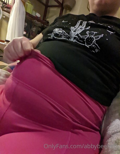Abbybeebelly
