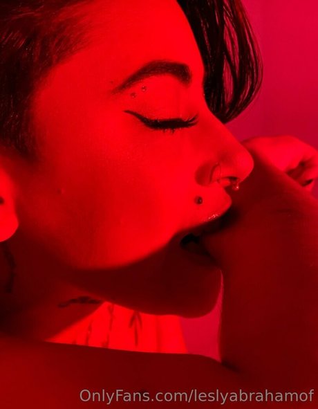 Leslyabrahamof
