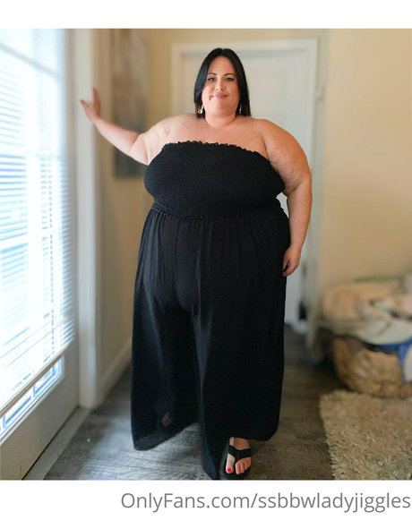 Ssbbwladyjiggles