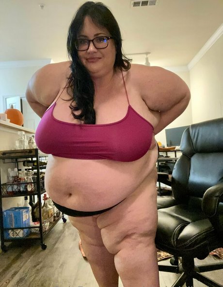 Ssbbwladyjiggles