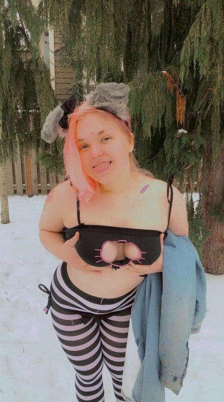 Pwuppydove  nude leaked OnlyFans photo