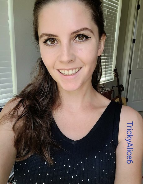 Trickyalice6