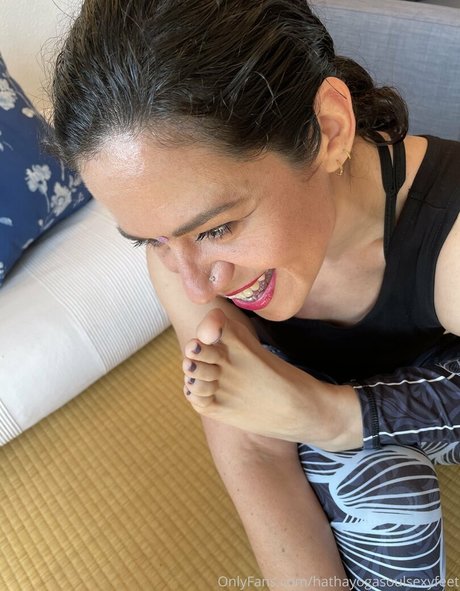 Hathayogasoulsexyfeet