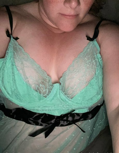 Redheadfreakwithfreckles