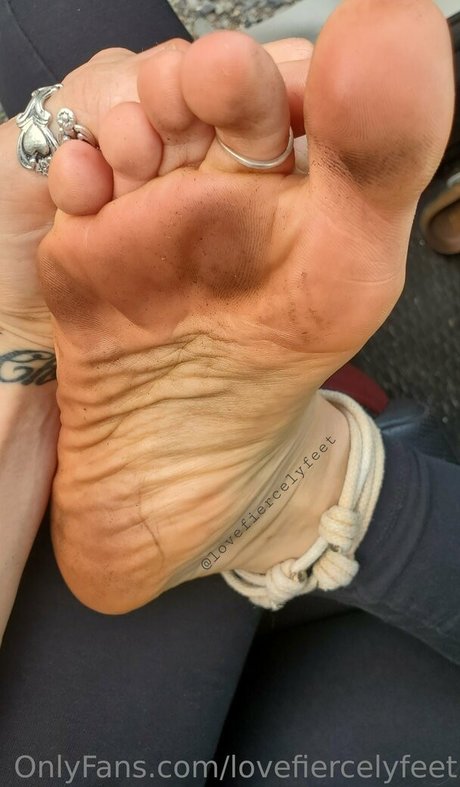 Lovefiercelyfeet