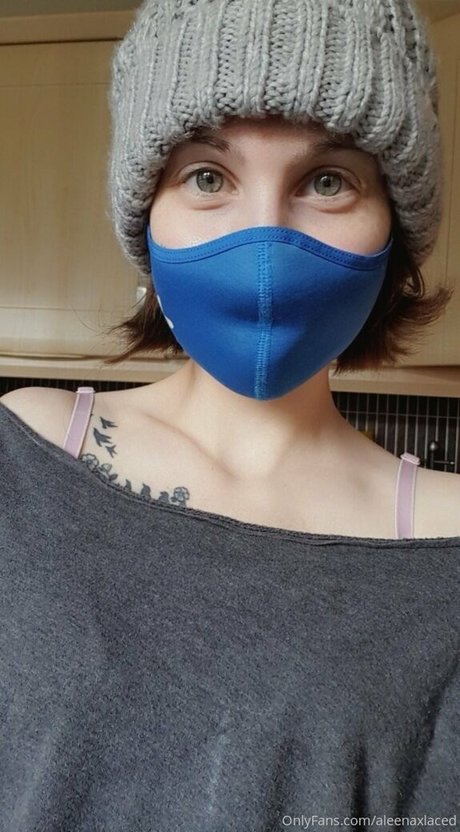 Aleenaxlaced