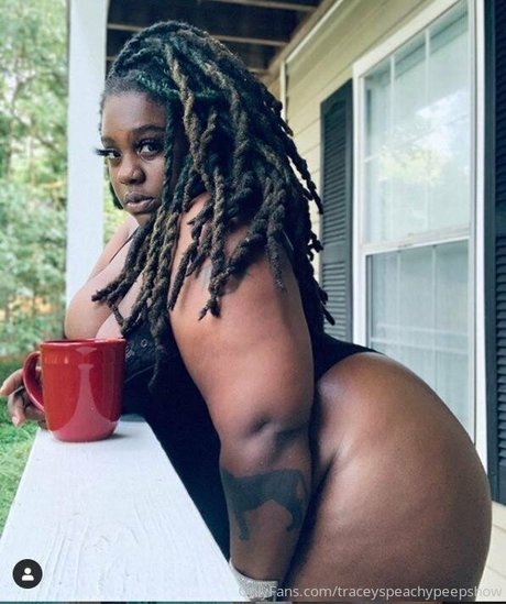 Thefamouspeachesandcream