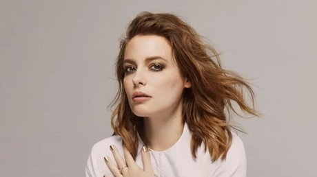 Gillian Jacobs