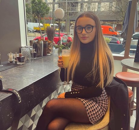 Olivia Robertson  nude leaked OnlyFans photo